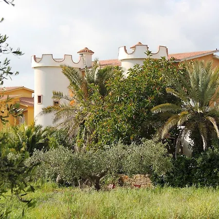 Olimpo Le Torri Bed & Breakfast 2*